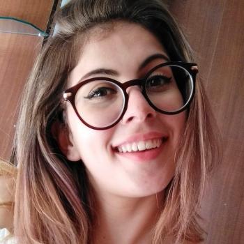 Babysitters in Uberlândia: Natalia de Quadros