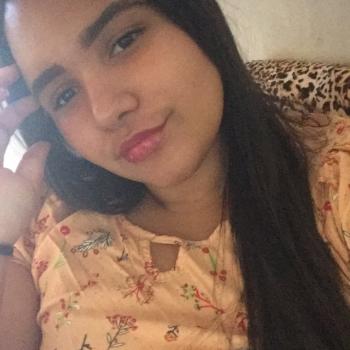 Babá em Betim: Stephany
