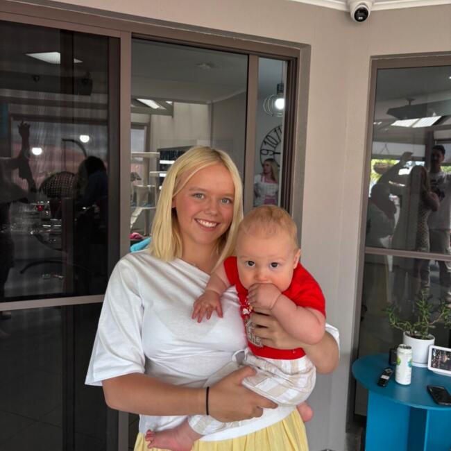 Babysitter in Adelaide: Becky