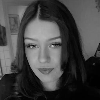 Baby-sitter Riemst: Dinah