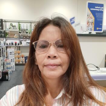 Babysitter Rotorua: Rowena