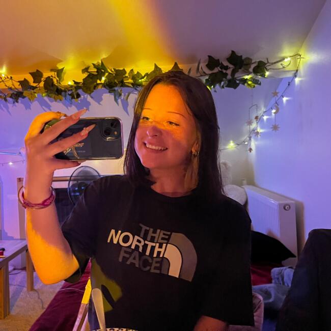 Babysitter in Digne-les-Bains: Chloe