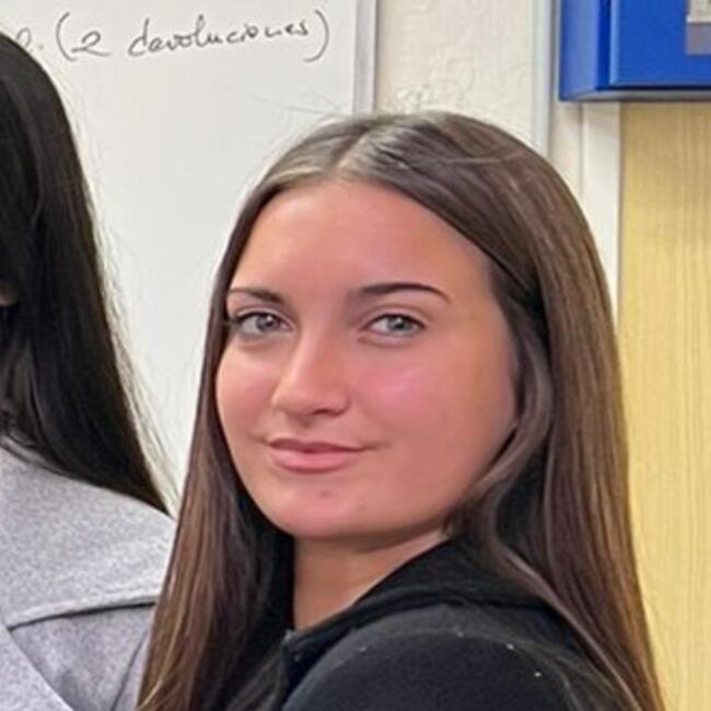 Babysitter in La Algaba: Nuria