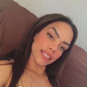 Babysitter in Palhoça: Vitoria