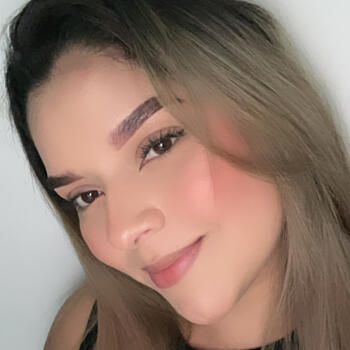 Niñera en Municipio de Copacabana: Lina Maria