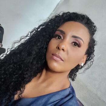 Babá em Embu das Artes: Josyane