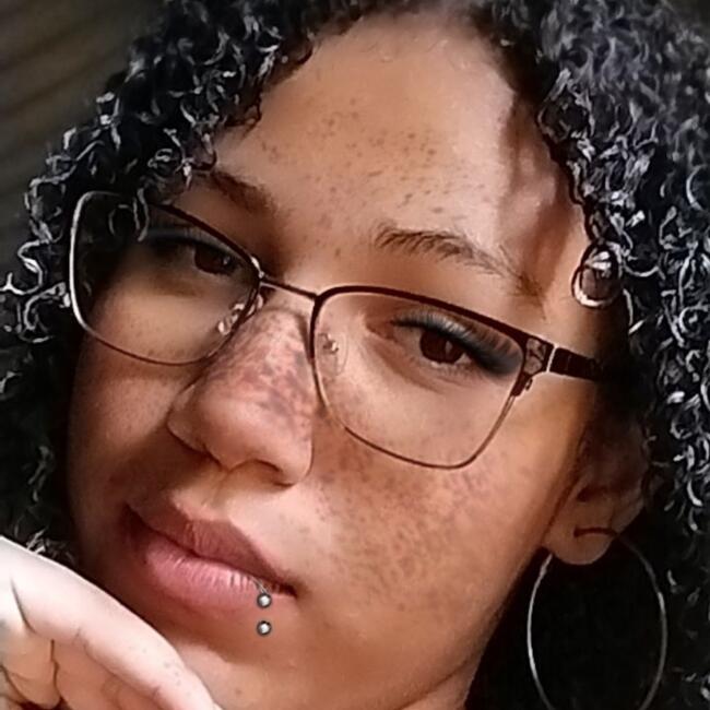 Babysitter in São Pedro da Aldeia: Janaina