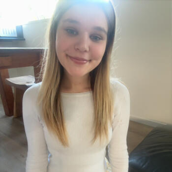 Babysitter in Whangarei: Kaitlyn