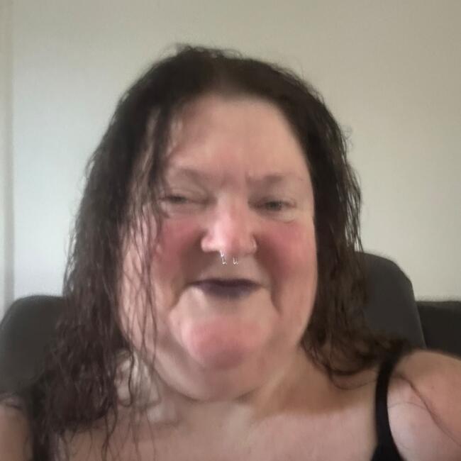 Babysitter in Hervey Bay: Tanya