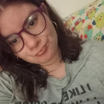 Babysitter in Pilar: Paula