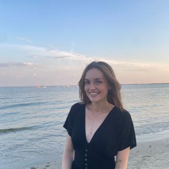 Babysitter in Pluméliau: Anaïs