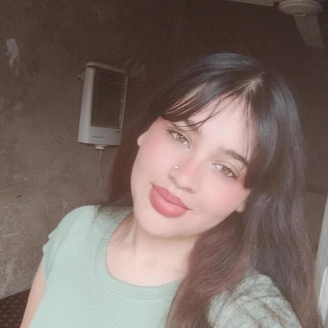 Babysitter in Santa Lucía: Sofía milagros Ávila