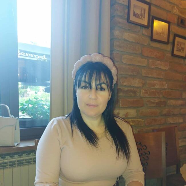 Babysitter in Novi Sad: Miroslava