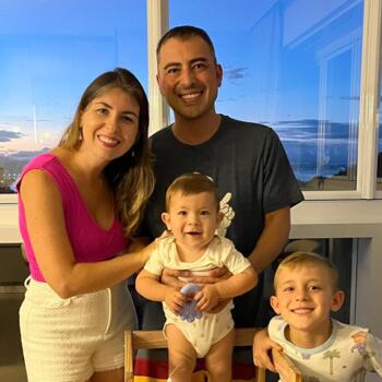 Babysitting job in Penha: babysitting job Diego