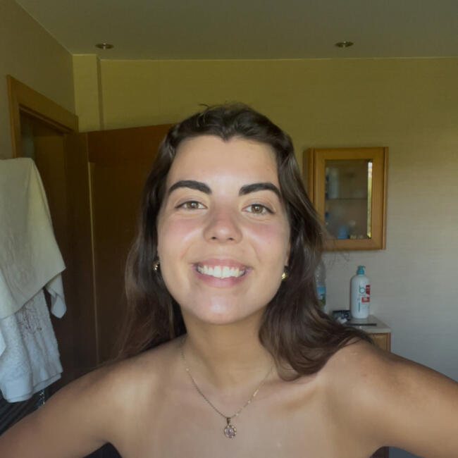 Babysitter em Lisboa: Laura