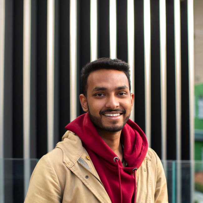 कोलकाता में बेबीसिटिंग की नौकरी: Shubhro