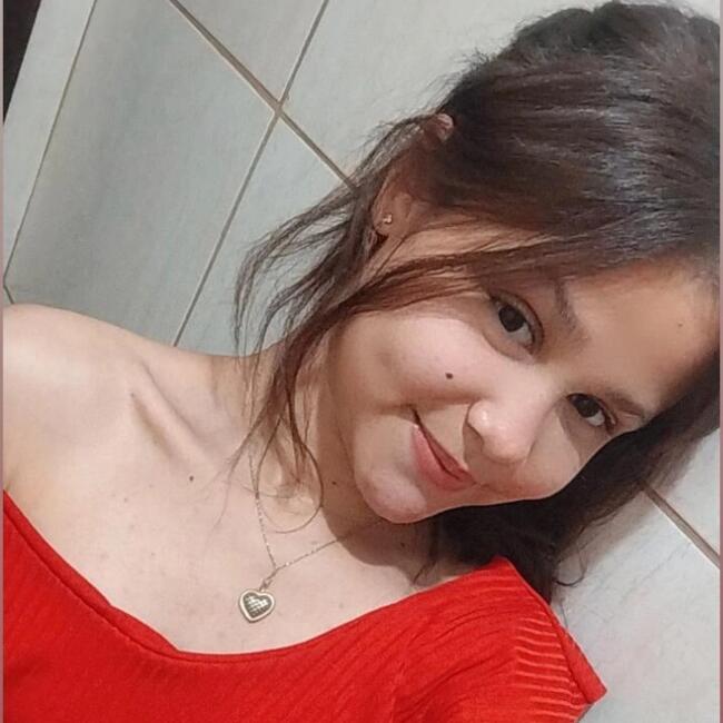 Babysitter in Joinville: Isabela