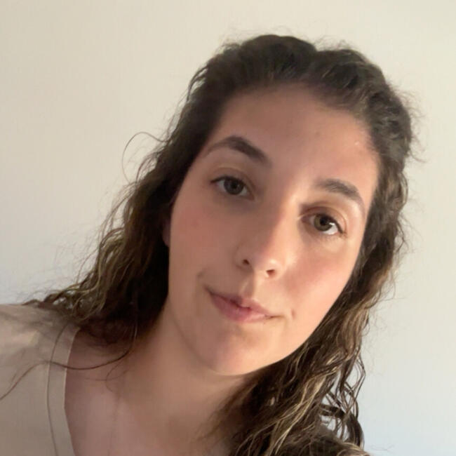 Babysitter in Nevogilde (Lousada): Claudia