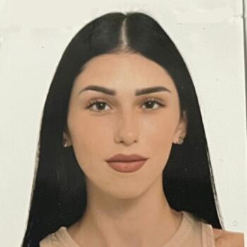 Babysitter in Palermo: Francesca