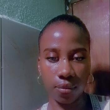 Babysitter in San José de Barlovento: Dineyda Elimar