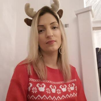 Babysitting job in Ipswich: babysitting job Faye