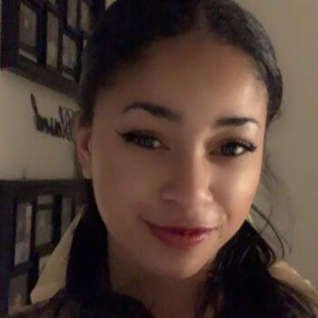Baby-sitter in Kitchener: Jahnae