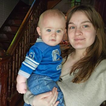 Babysitter in Avon (Illinois): Abigale