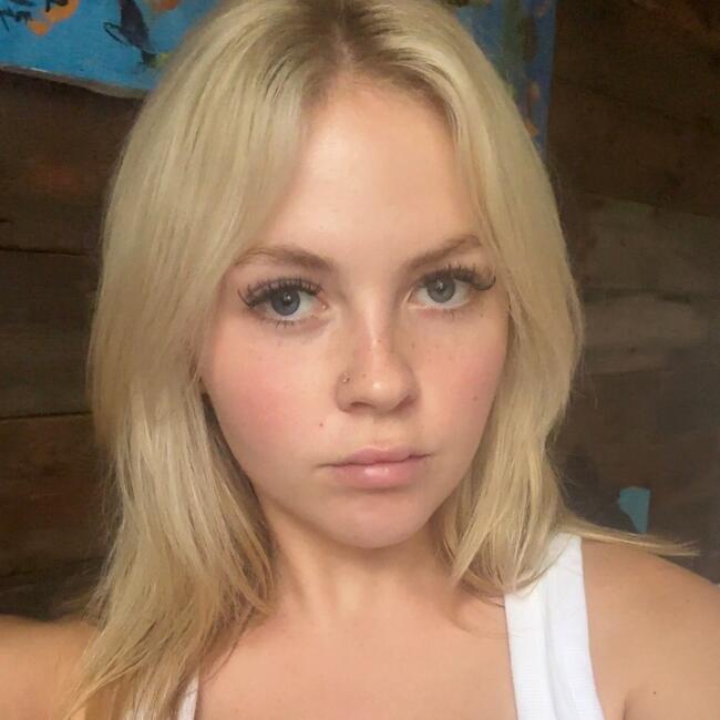 Babysitter in Peacehaven: Lilly