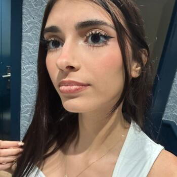 Babysitter Ghedi: Habiba