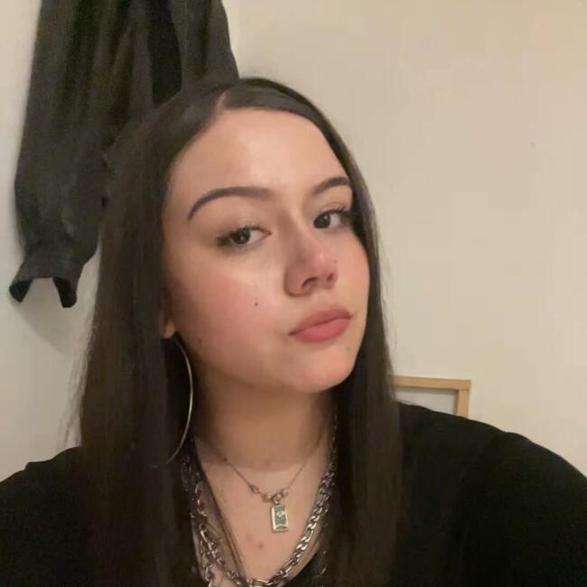 Babysitter in La Florida: Pía