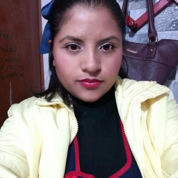Babysitter Ojo de Agua: Laura