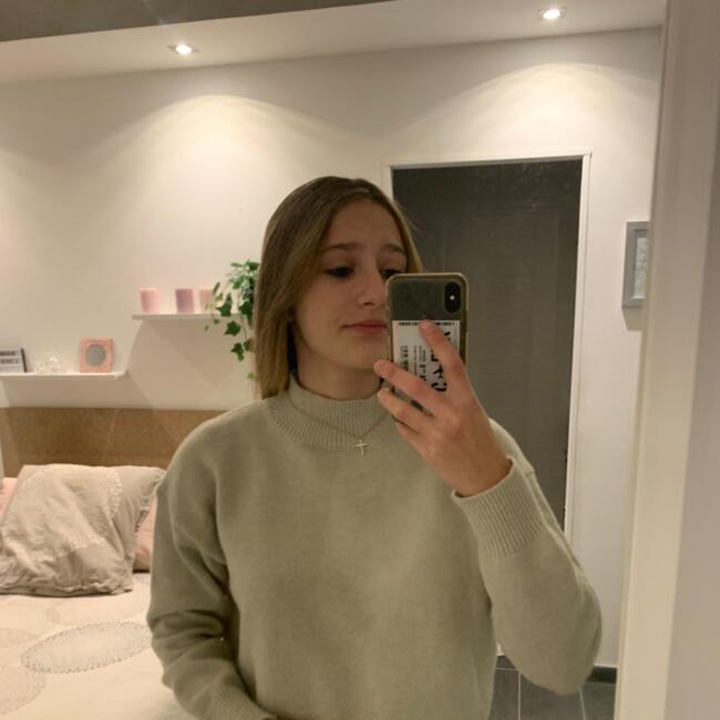 Babysitter in Aigues-Mortes: Eva