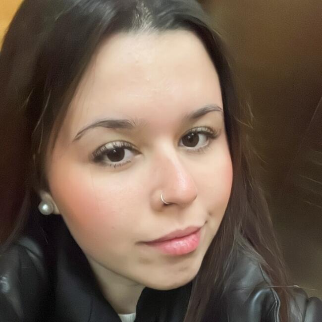 Babysitter in Paterna: Alicia