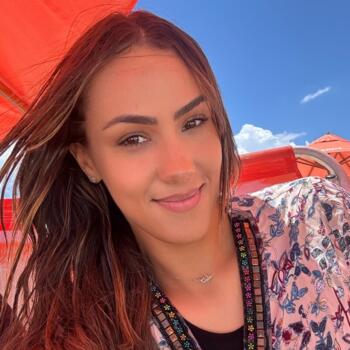 Babysitter in Goianira: Thais Lorrane