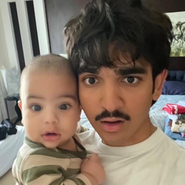 Baby-sitter in Toronto: Yasa