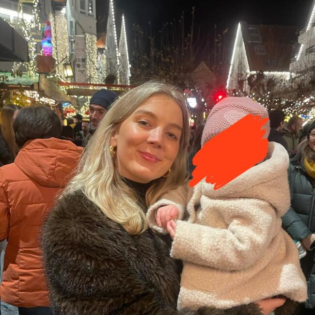 Babysitter in Vienna: Annika