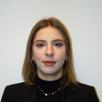 Barnvakt i Malmö: Domiziana