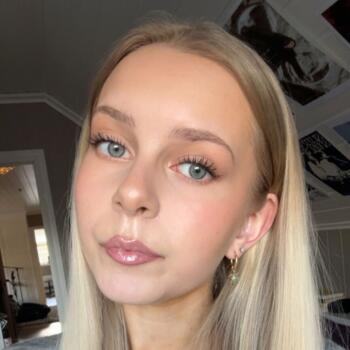 Babysitter in Kongsberg: Nathalia