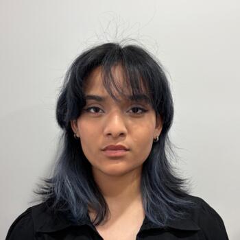 Babysitter em Amora: Mahnoor