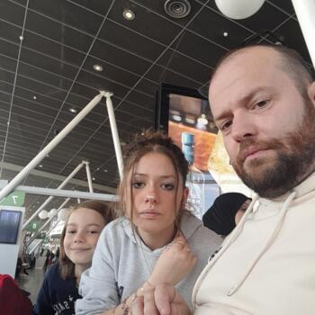 Emploi de nounous à Merville: job de garde d'enfants Jonathan