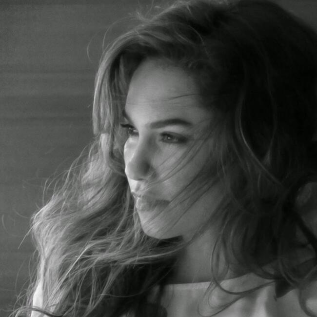 Babysitting job in Oeiras: Gabriela