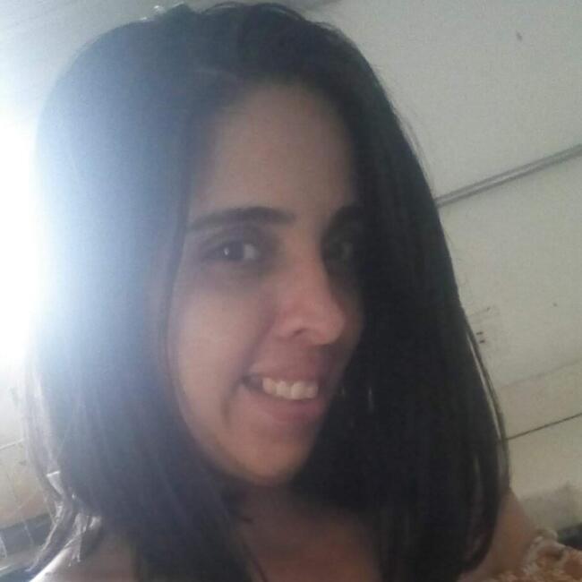 Babysitter in Miami: Andrea