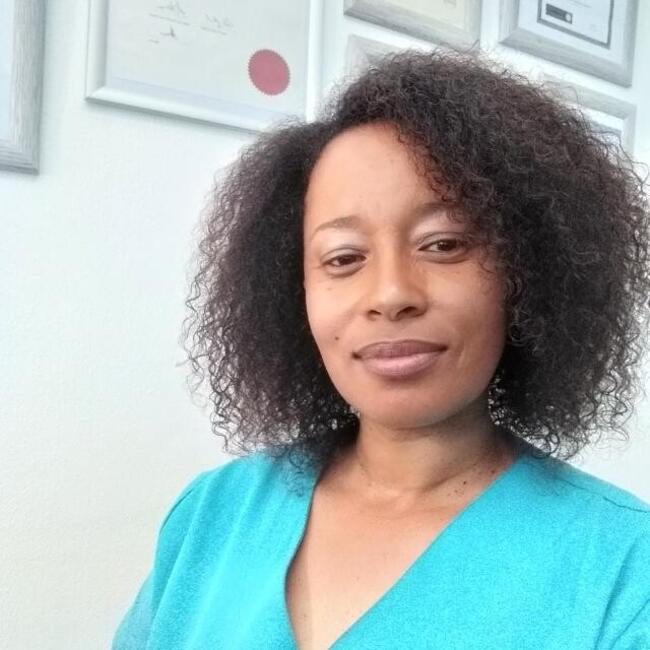 Babysitter in Randburg: Hillary