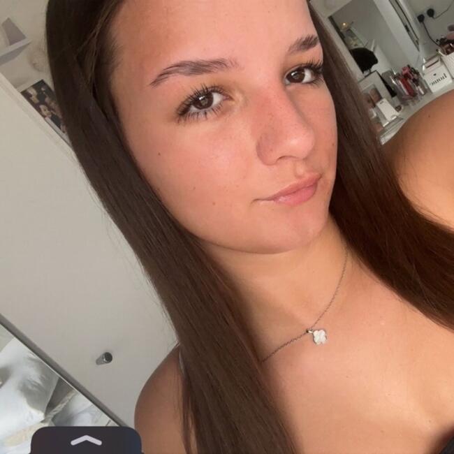 Babysitter in Abingdon: Chanel