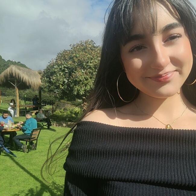 Babysitter in Brno: Alejandra