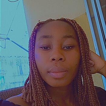 Babysitter Montpellier: Carine