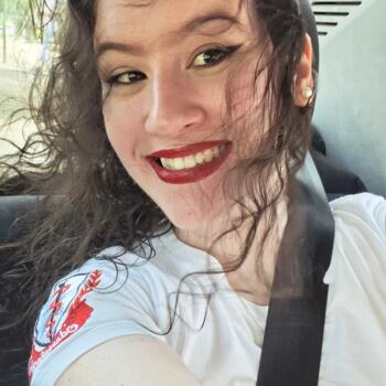 Babá em Joinville: Ana