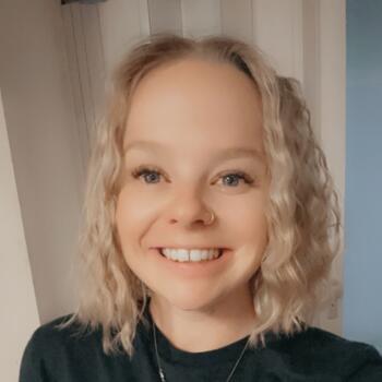 Babysitter Brisbane: Maddie