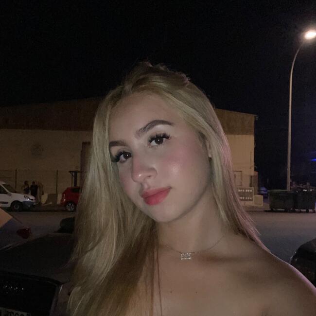 Babysitter in Palma: Alejandra