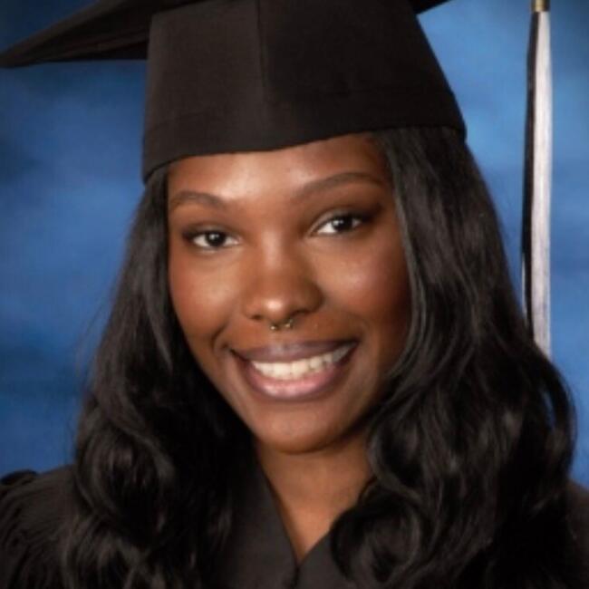 Babysitter in Harrisburg: Amiyah